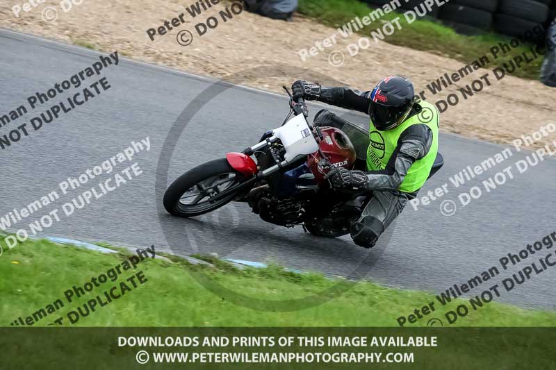 enduro digital images;event digital images;eventdigitalimages;lydden hill;lydden no limits trackday;lydden photographs;lydden trackday photographs;no limits trackdays;peter wileman photography;racing digital images;trackday digital images;trackday photos